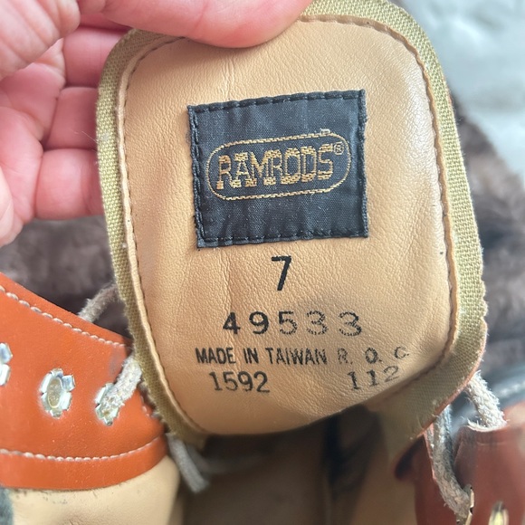 Ramrods Insulated Steel Toed Boots - Picture 2 of 4